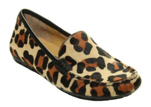 vaneli albion in leopard print