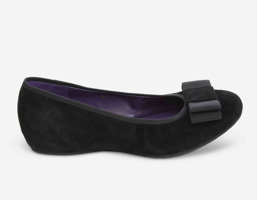 Vaneli fashion flats