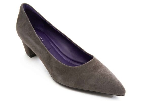 VANELi TABIA point-toe pump in leather or suede in fango suede